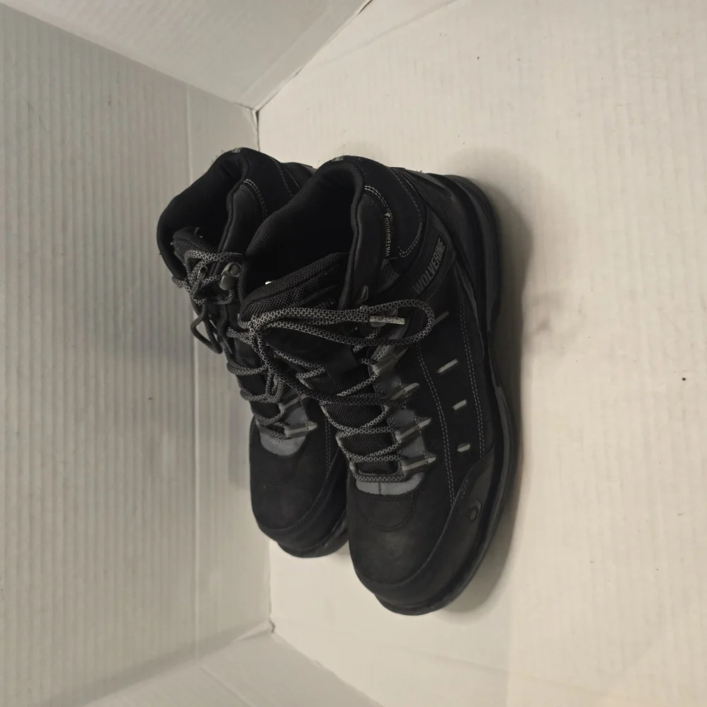 Men's Black Hiking Boots‎